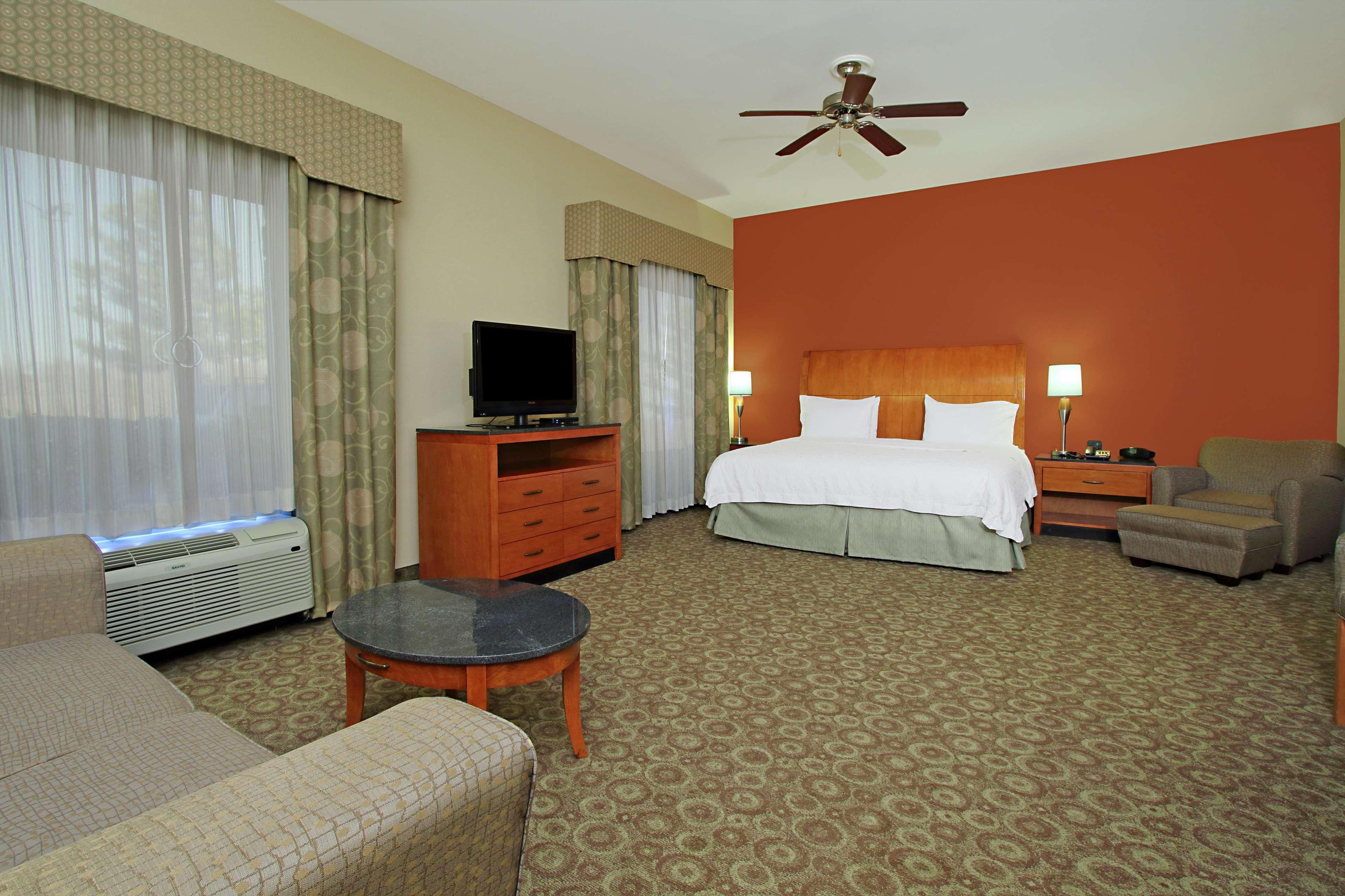 Hampton Inn & Suites Buffalo Exteriér fotografie